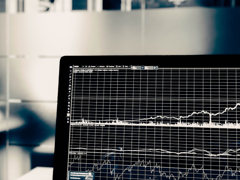 Learn from common trading mistakes and avoid costly errors